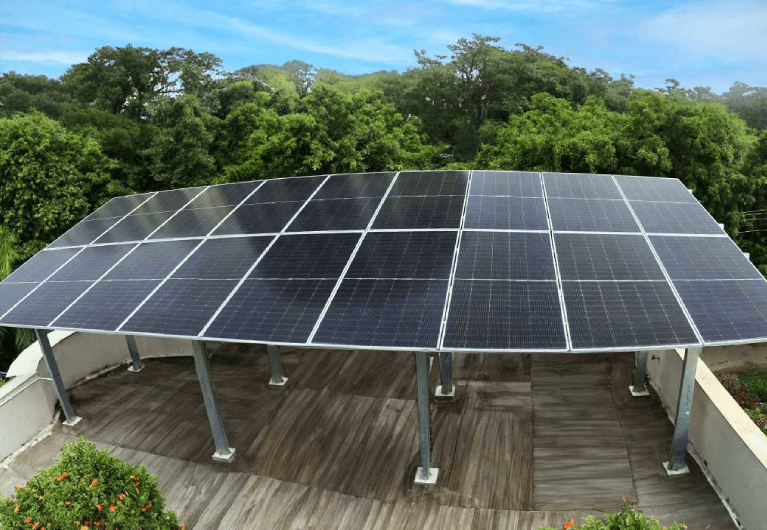 home-solar-installation-aarush-solar