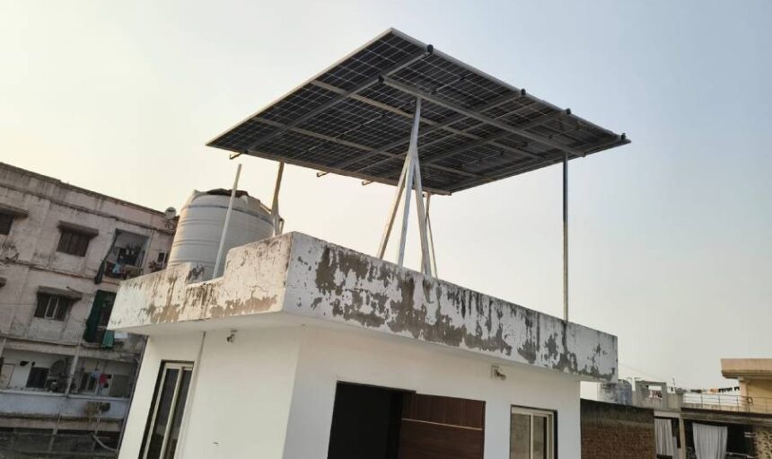 uttampark-society-aarush-solar1